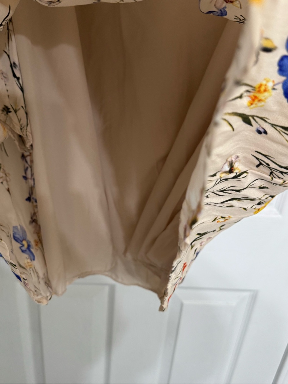 BloomChic Pretty Floral Cream Puff Sleeve pull Over Dress 12 - Picture 9 of 12